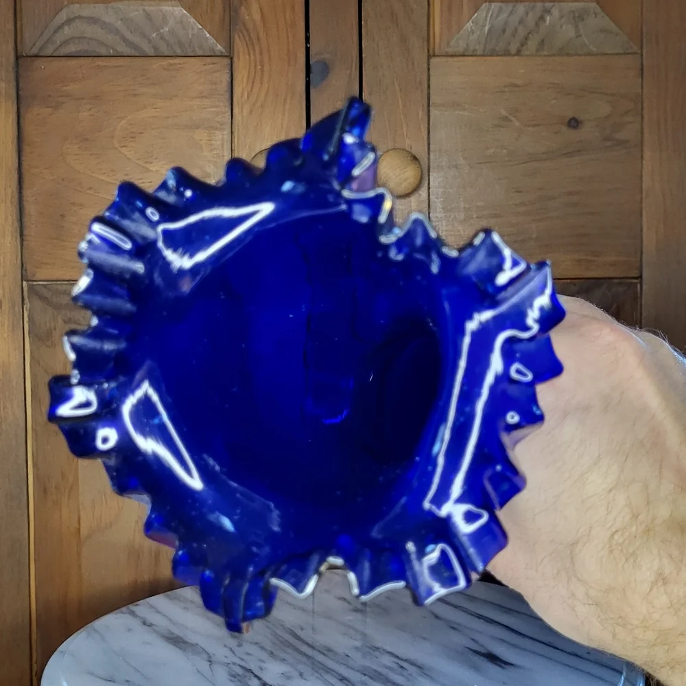 Glass Painted Vase - Picture 11 of 12